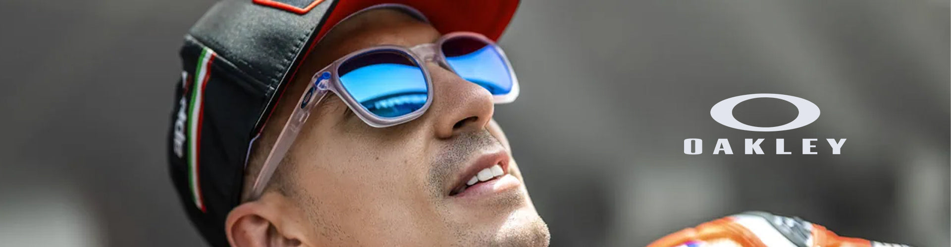 Oakley Akshar Optical