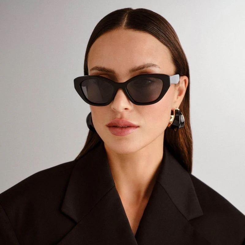 GUCCI GG1638S 001 Akshar Optical